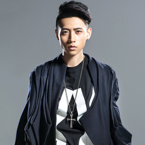 灵堂口爆美妇戴小宇
